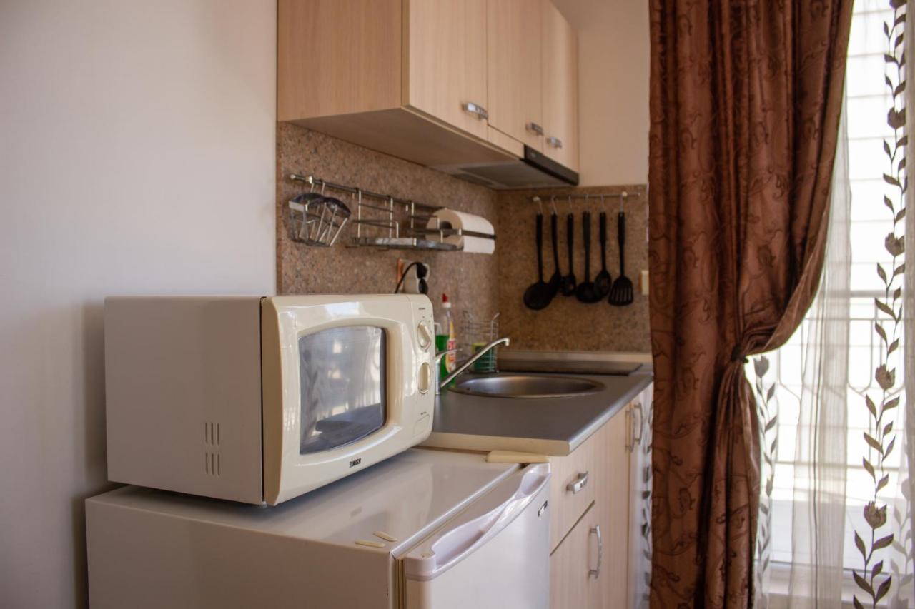 Central Couple Studio Pomorie Bagian luar foto